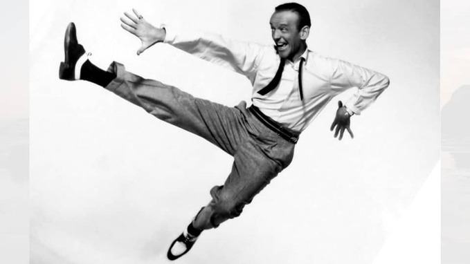 Fred Astaire dancing